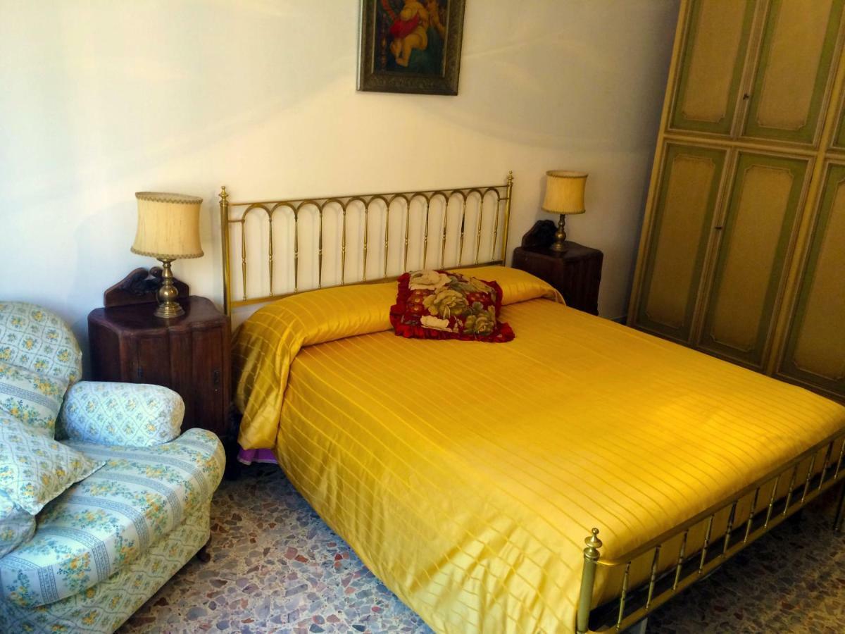 Roma Manuela'S Cozy Guest House Trastevere Exteriör bild