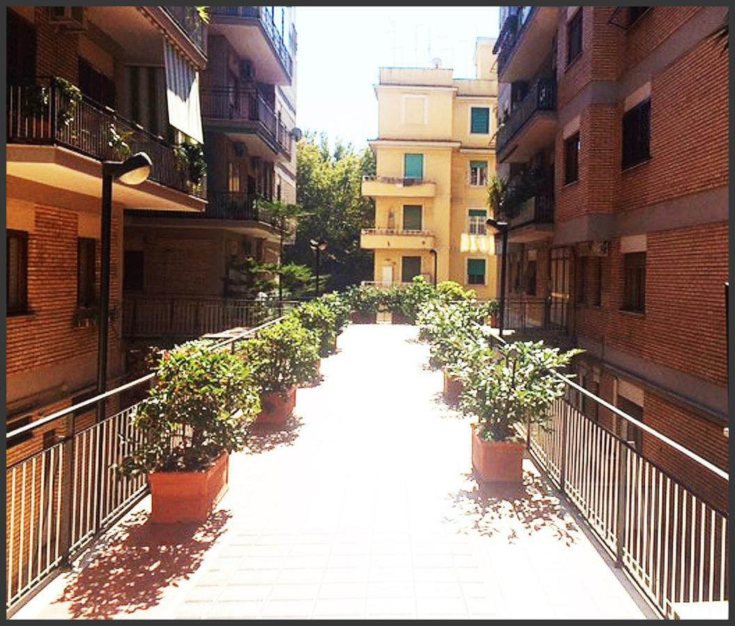 Roma Manuela'S Cozy Guest House Trastevere Exteriör bild