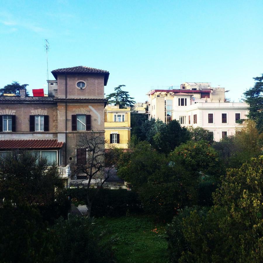 Roma Manuela'S Cozy Guest House Trastevere Exteriör bild